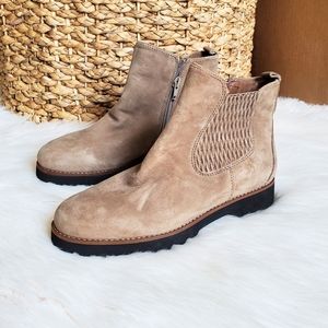 Earthies by Earth Madrid leather suede boots